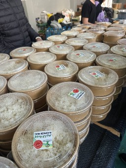 Alhamdulilah over 9000 hot meals delivered 