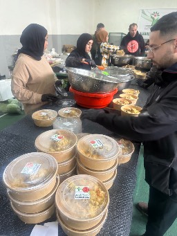 Alhamdulilah over 17K hot meals served from our kitchens. 